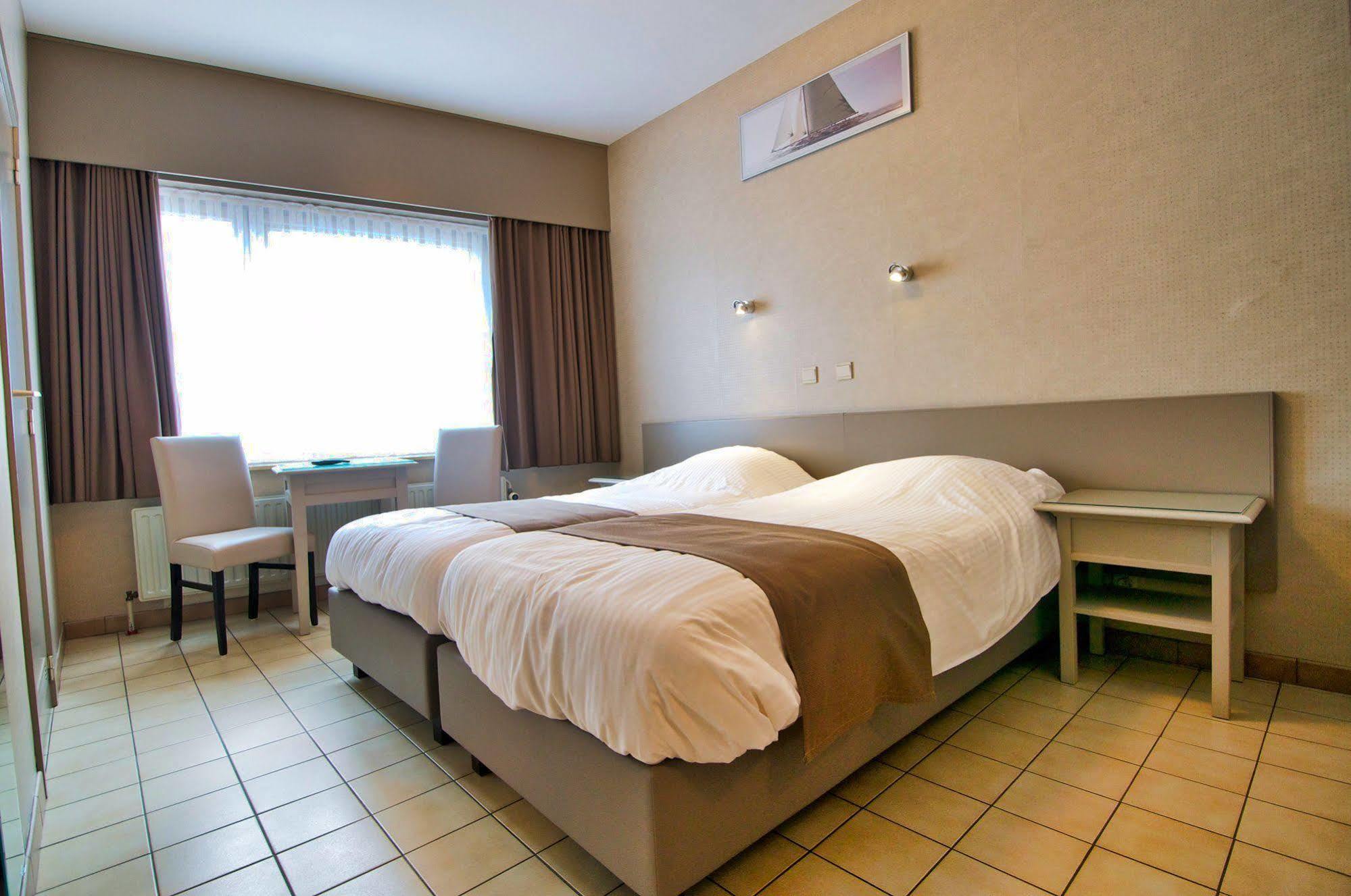Hotel De Golf Bredene Exterior foto