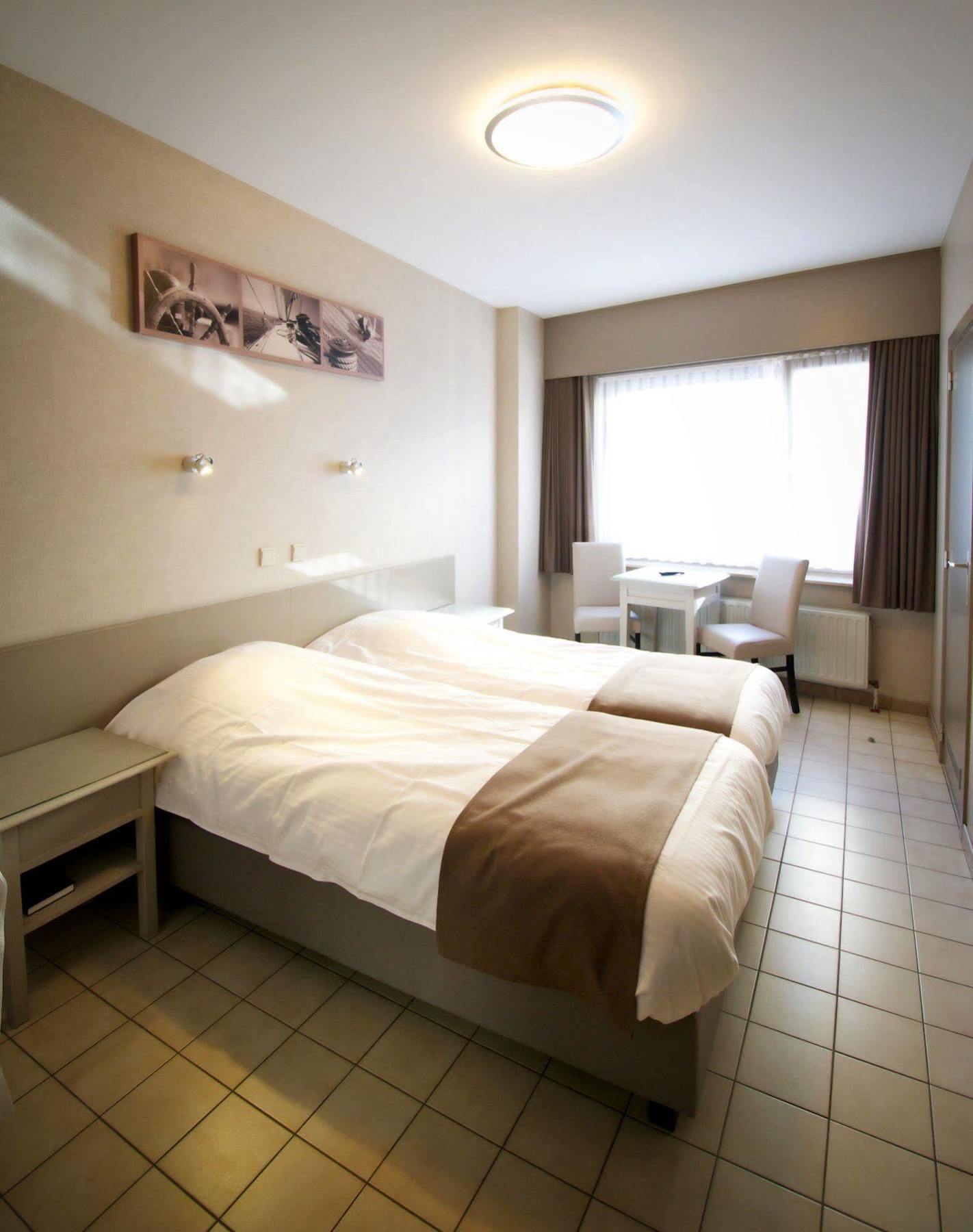 Hotel De Golf Bredene Exterior foto